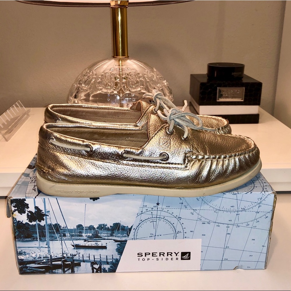 ✨ Sperry Top-Sider Gold A/O Boat Shoe ✨